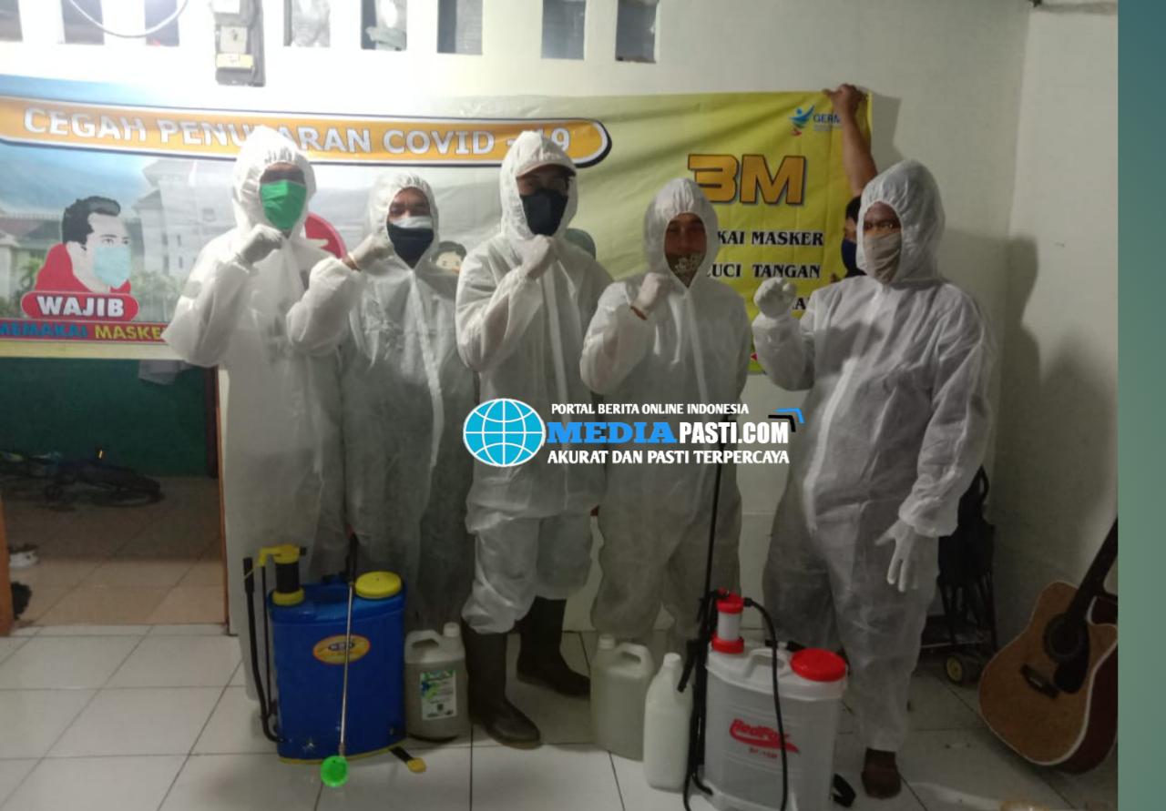 Read more about the article DESA CIKARANG KOTA LAKUKAN PENYEMROTAN DISINFEKTAN