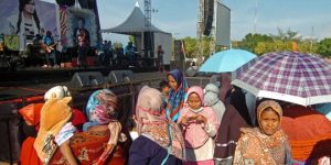 Read more about the article Wakil Ketua DPRD Tegal Meminta Maaf Menggelar Konser Dangdut Saat Covid-19