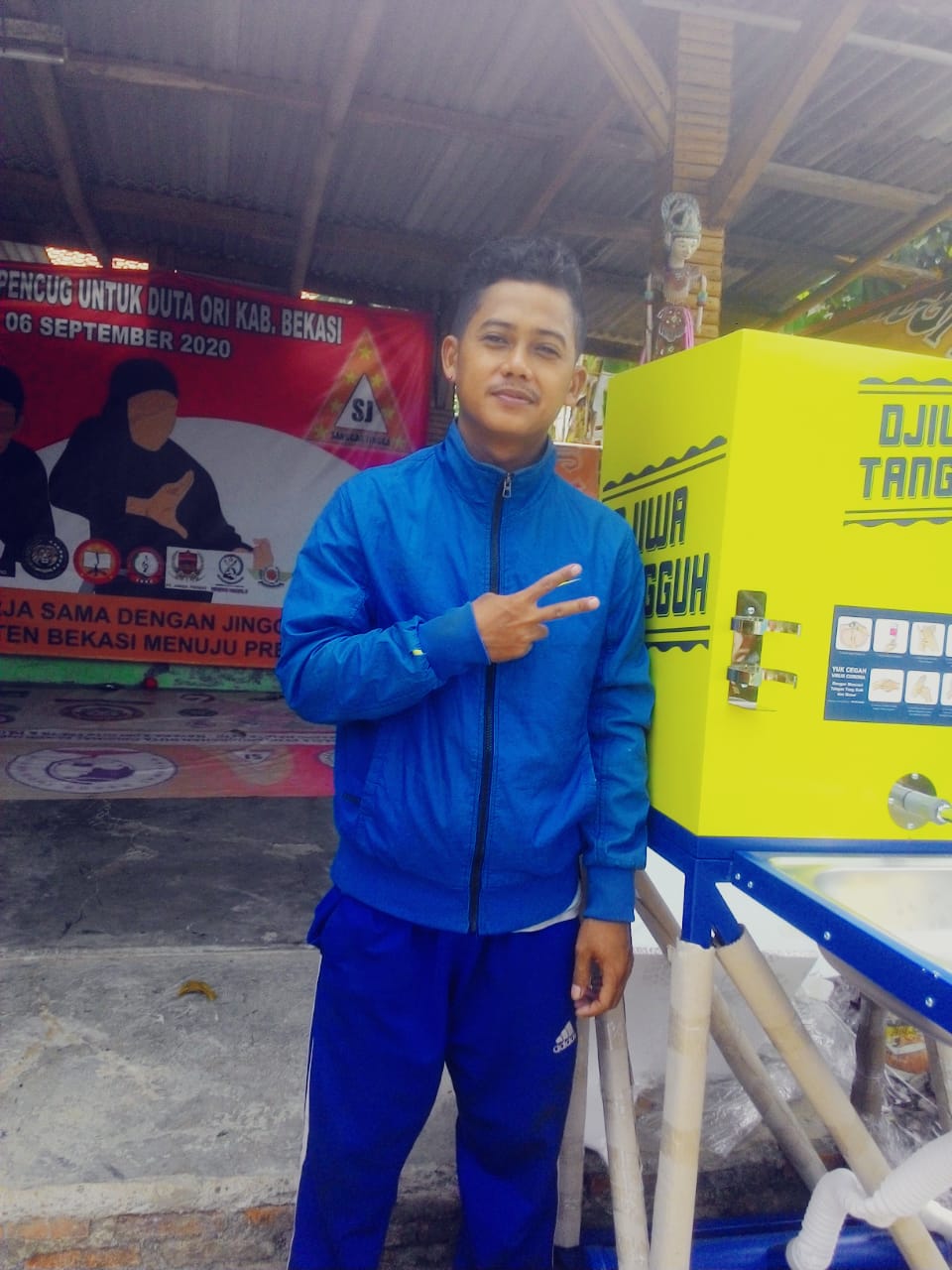 Read more about the article Peduli Kasih Jinggo Dalam mencegahan Penyebaran Covid 19 kepada Pelaku Seni Budaya Di Kab Bekasi