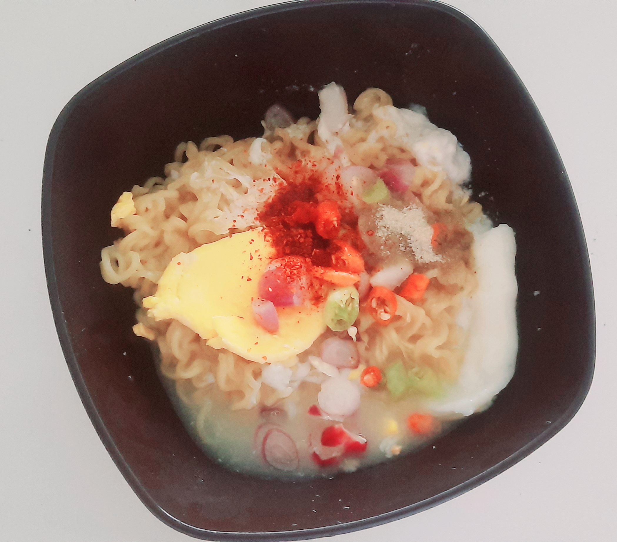 Read more about the article OLAHAN INDOMIE DI MUSIM HUJAN YANG AKAN MENGOYANG LIDAH