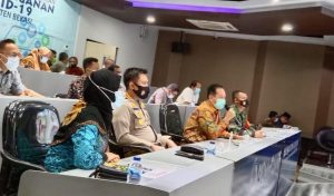 Read more about the article Pemilihan Kepala Desa (Pilkades) Serentak Ditunda Pada 20 Desember