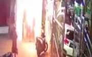 Read more about the article Emosi Warga Sempat tidak Terkendali , Pelaku Aksi Kejahatan Melempar Bom Molotov Ke Arah Dalam Masjid di Cengkareng