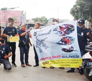 Read more about the article Jurnalis IJTI  Kota Bekasi Galang Dana Untuk Korban Bencana di Sulawesi dan Kalimantan