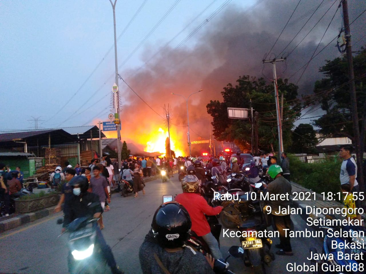 Read more about the article Kebakaran Terjadi di Bulak kapal Bekasi