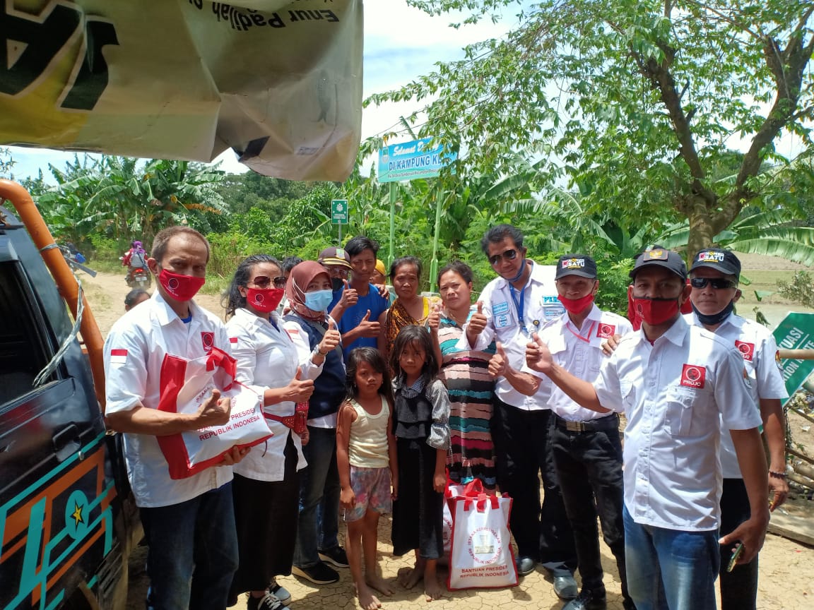 Read more about the article Bersinerginya Ormas Projo dan Media Pasti Dalam Kegiatan Sosial