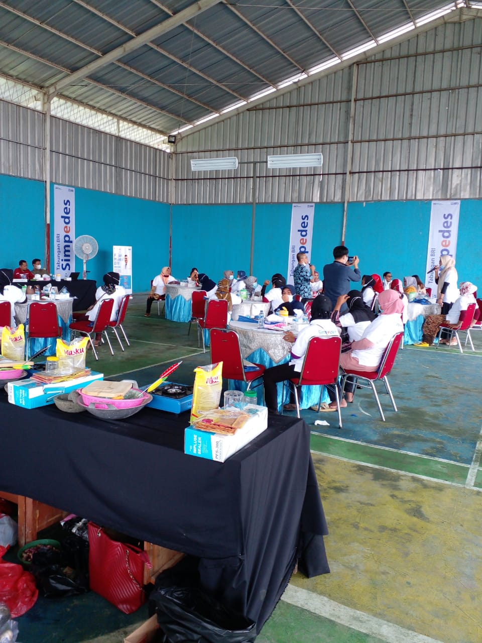 Read more about the article Bank BRI KCP Babelan Sosialisasi Pelatihan Produk Olahan Ikan Kampung Nelayan Bersama desa Hurip