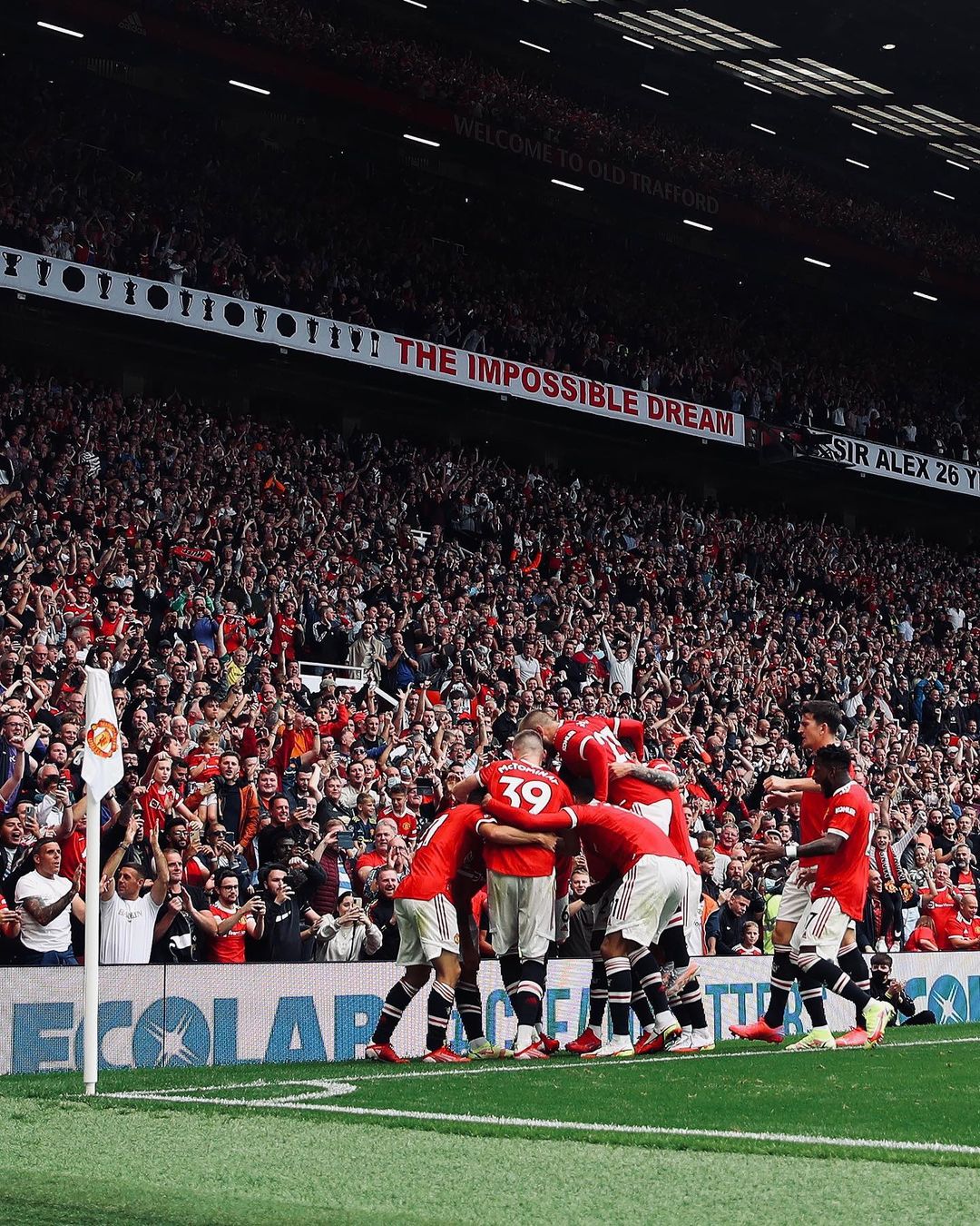 Read more about the article Manchester United Gasak Leeds United pada Laga Perdana Liga Inggris Dengan Skor 5-1, Bruno Fernandes Cetak Hattrick