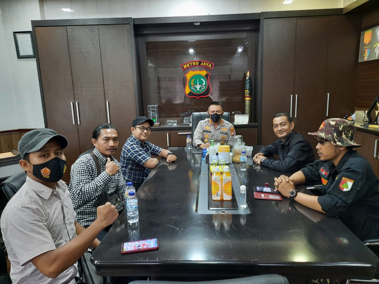 Read more about the article Silahtuhrahmi Pimpinan MT Darul Hasyimi Di Sambut  Kapolres Metro Bekasi