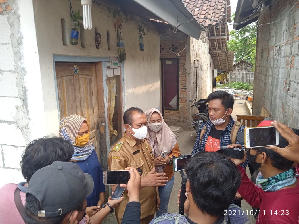 Read more about the article Kades Sukawangi Ikut Mengawal kasus Kematian Sam’an sampai Tuntas