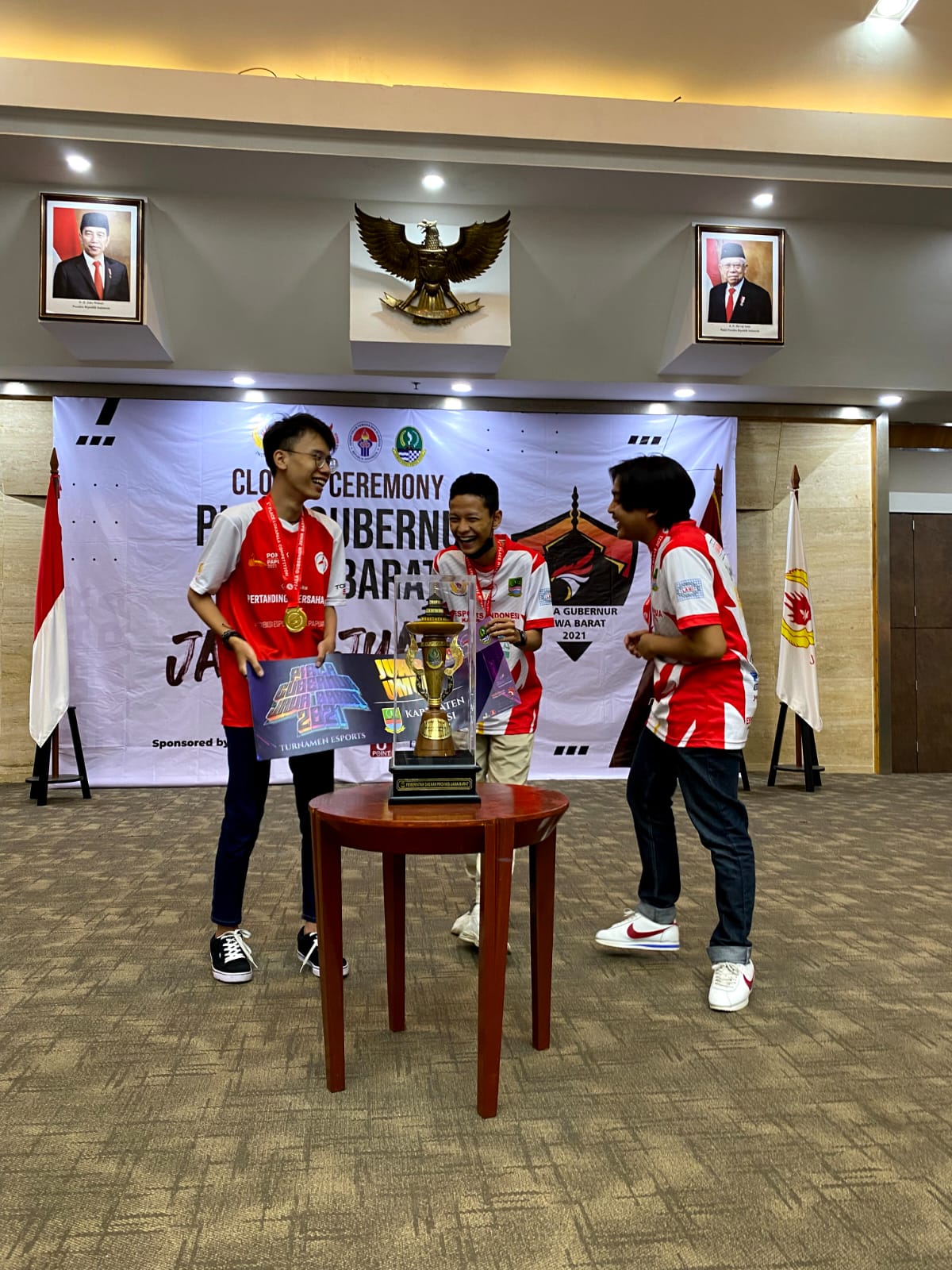 Read more about the article Kabupaten Bekasi Meraih Juara Umum Esports Piala Gubernur