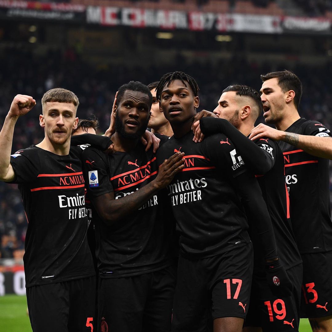 Read more about the article Klasemen & Top Skor Liga Italia – AC Milan Duduki Singgasana, Inter Ngekor