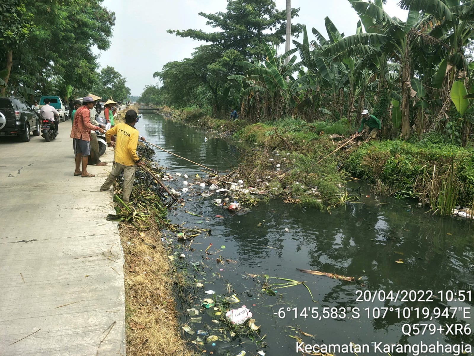 Read more about the article Kegiatan Bersih-Bersih Irigasi SS.Sukatani Di Sambut Positif