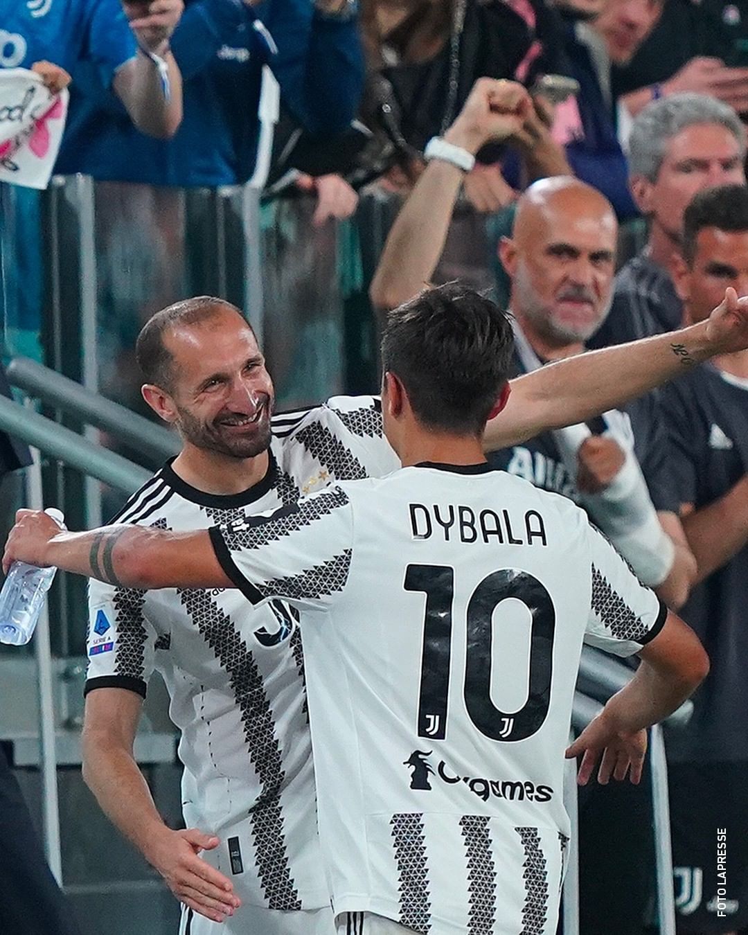 Read more about the article Paulo Dybala Tinggalkan Juventus, Sampaikan Salam Perpisahan Emosional