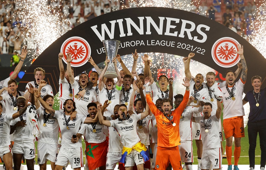 Read more about the article Eintracht Frankfurt Juara Liga Europa Lewat Adu Penalti