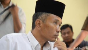 Read more about the article Bambang Tri Cabut Gugatan Prihal Ijazah Palsu Presiden Jokowi