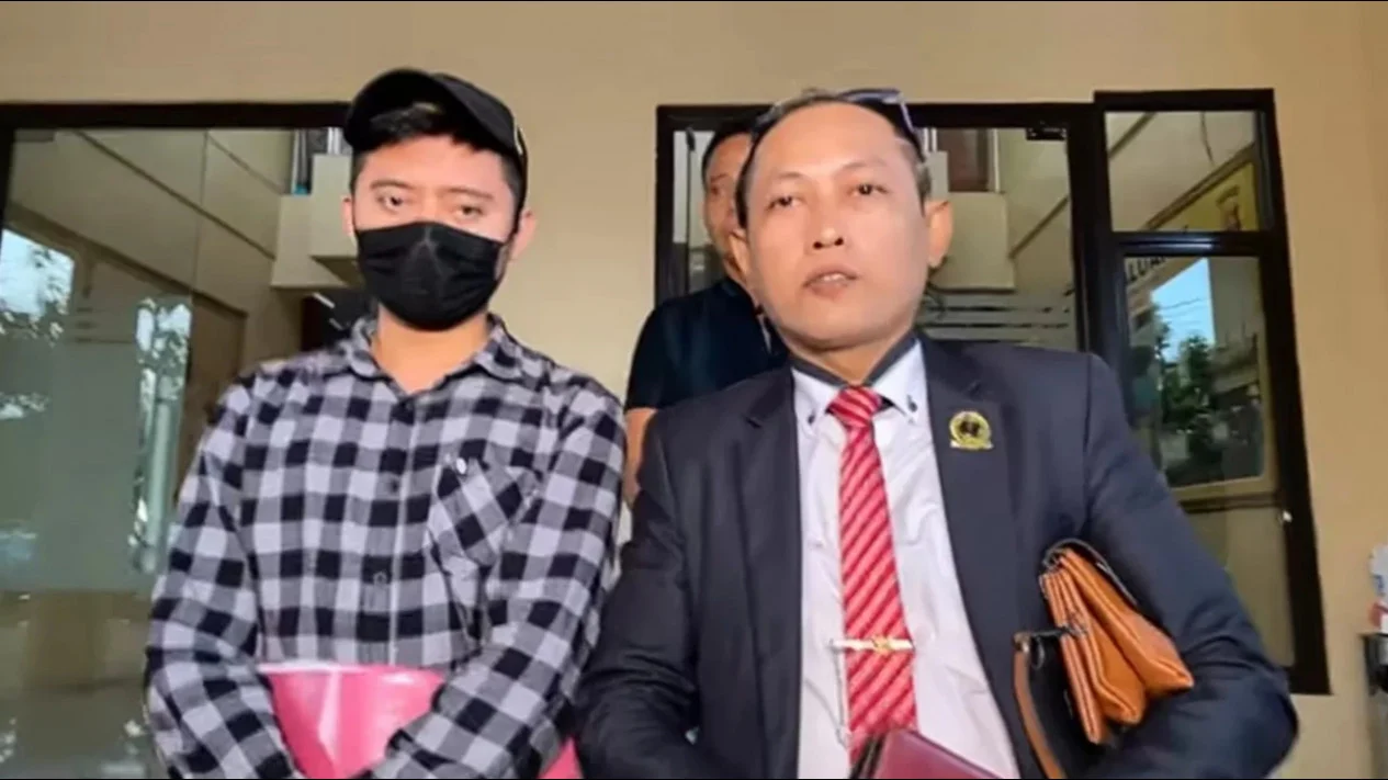 Read more about the article Usai Norma Risma Gaet Pengacara Kondang Hotman Paris, Kuasa Hukum Rozy Ingin Damai