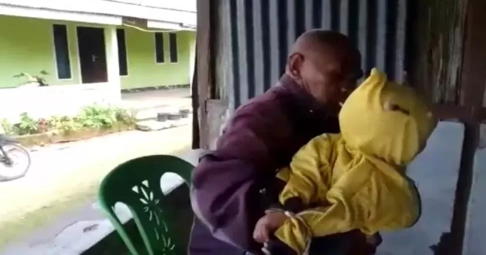Read more about the article Viral! Orangtua Angkat Tega Sekap dan Ikat Anak Angkatnya diNTT