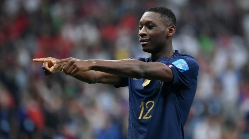 Read more about the article Harus Adu Saling Sikut, MU Vs Liverpool perburuan Striker Muda Prancis