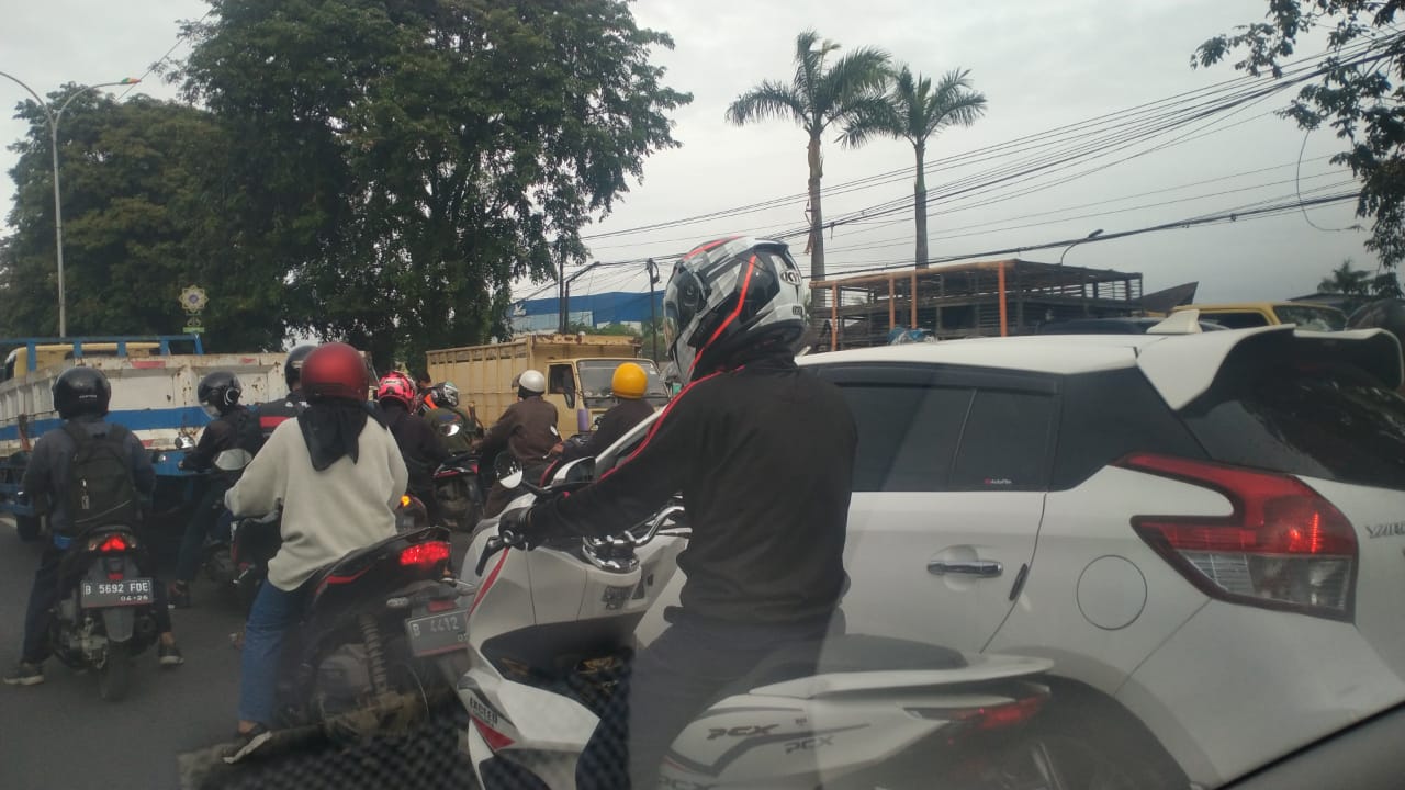 Read more about the article Banyak Kecelakaan dan Kemacetan, Dishub Hanya Termangu Tutup Mata