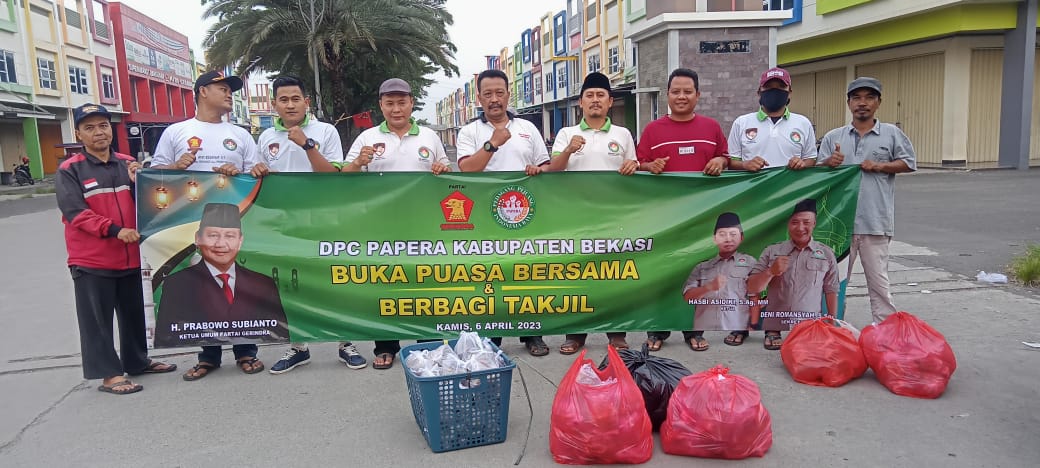 Read more about the article Sayap Partai Gerindra PAPERA DPC Kabupaten Bekasi Berbagi Takjil di bulan puasa