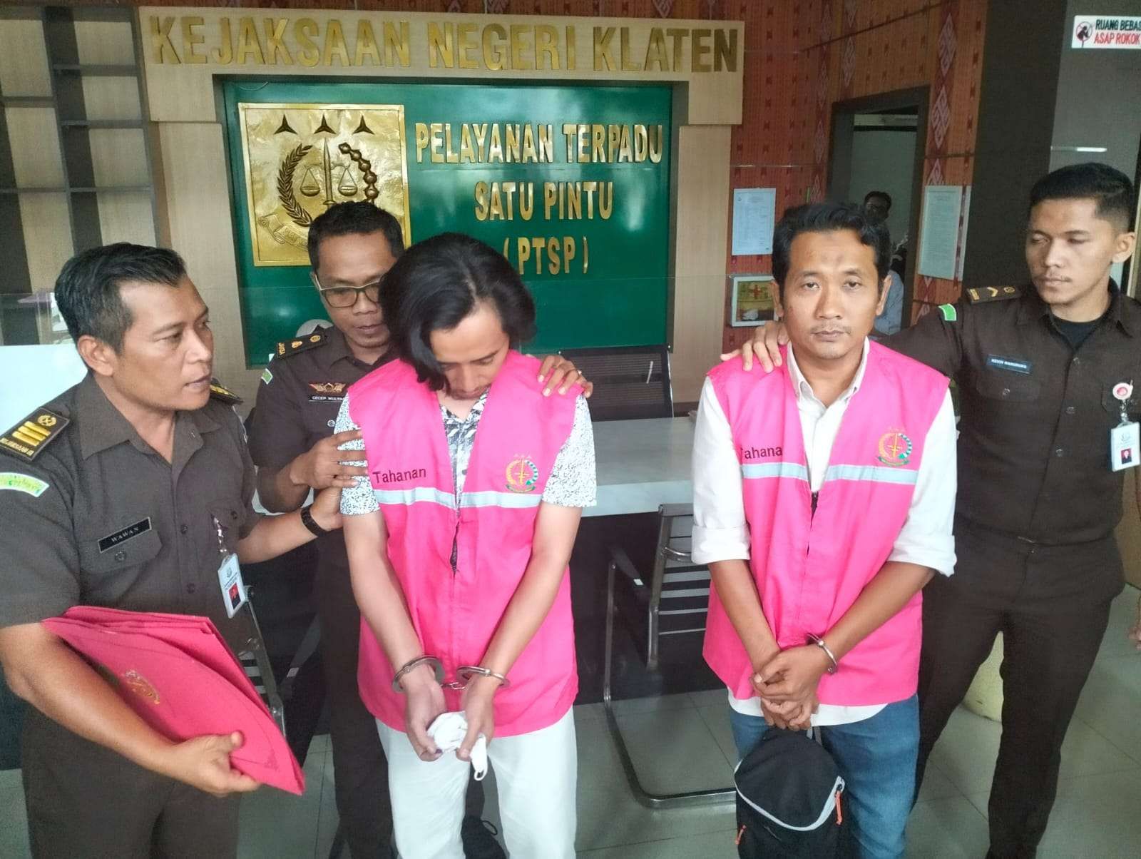 Read more about the article Kejari Klaten Menetapkan 2 Tersangka Menjadi Pembobol BRI Tulung