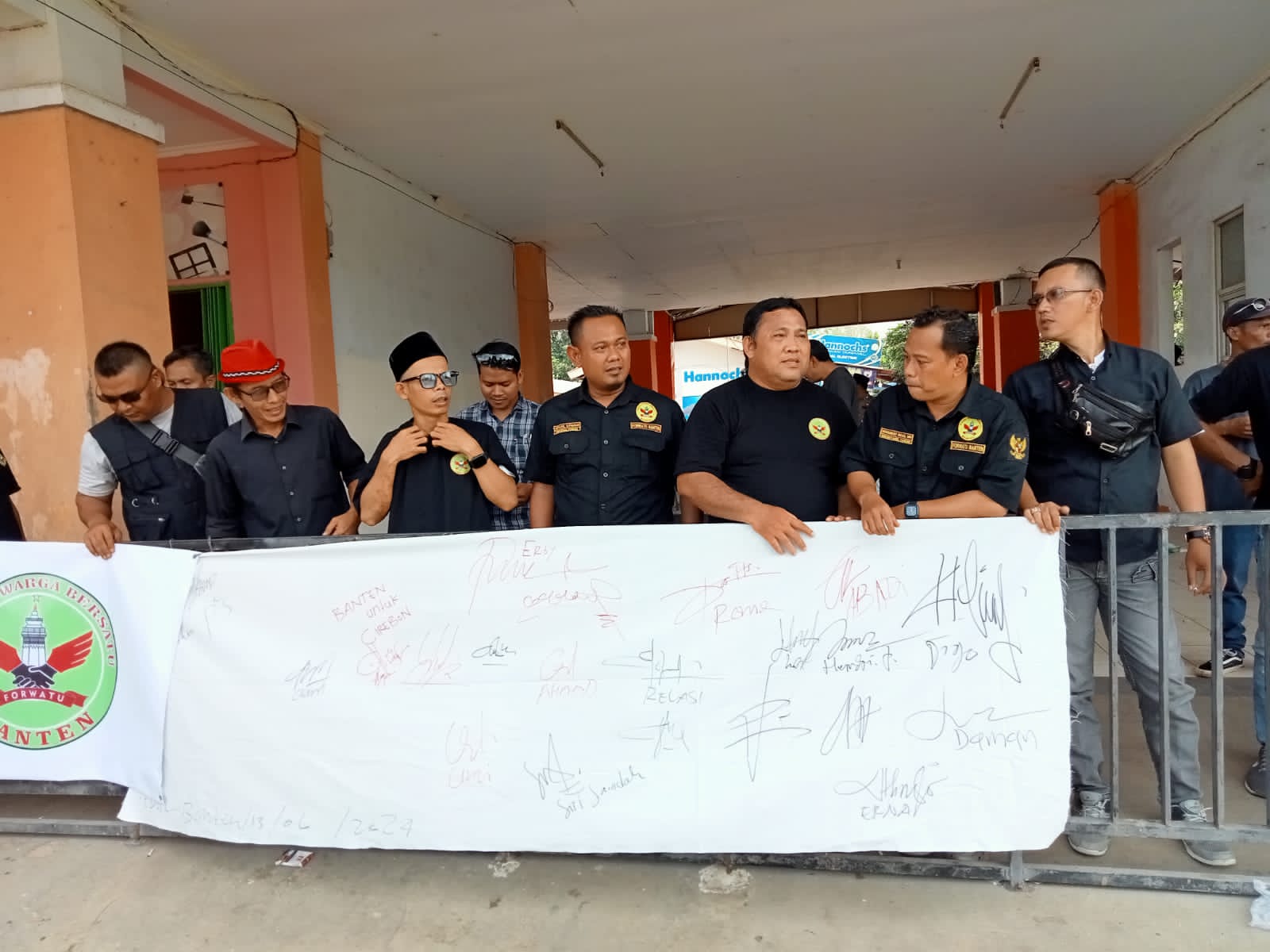 Read more about the article Forwatu Banten Gelar Aksi Simbolik Dukung Penegakan Hukum Kasus Vina Cirebon di Ungkap Sesuai Fakta