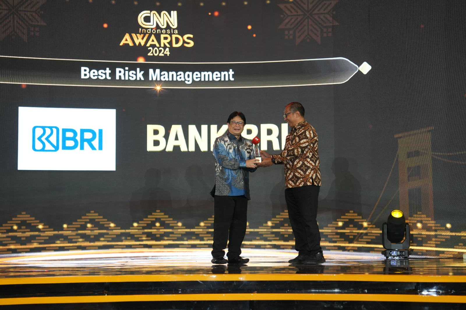 Read more about the article BRI Berhasil Meraih Penghargaan Best Risk Management Di CNN Indonesia Awards
