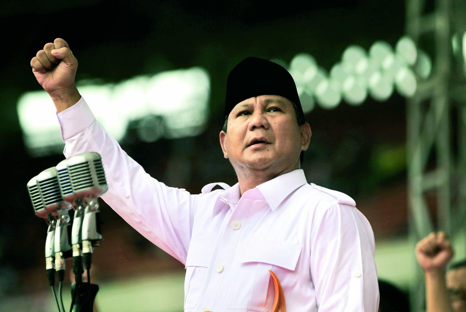 Read more about the article Presiden Prabowo Berikan Pembekalan Menteri Di Magelang Mantapkan Koordinasi