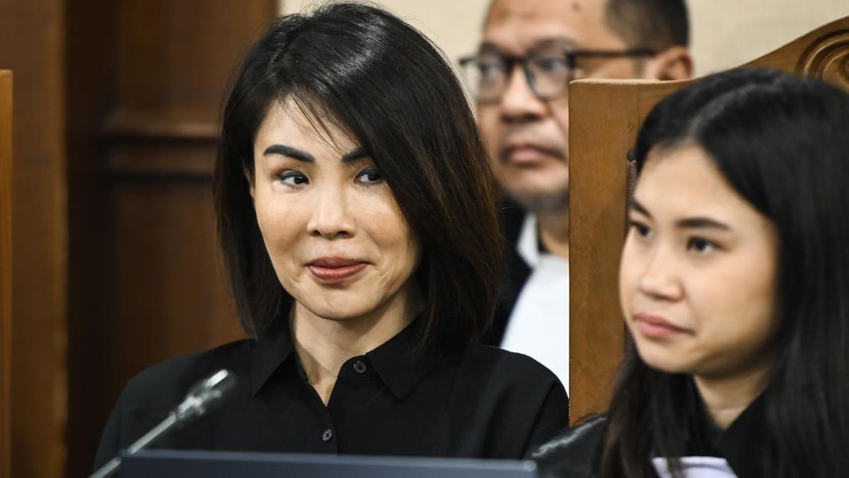 Read more about the article Helena Lim dan Terdakwa Lainnya Divonis Hukuman Lebih Rendah dari Tuntutan Jaksa