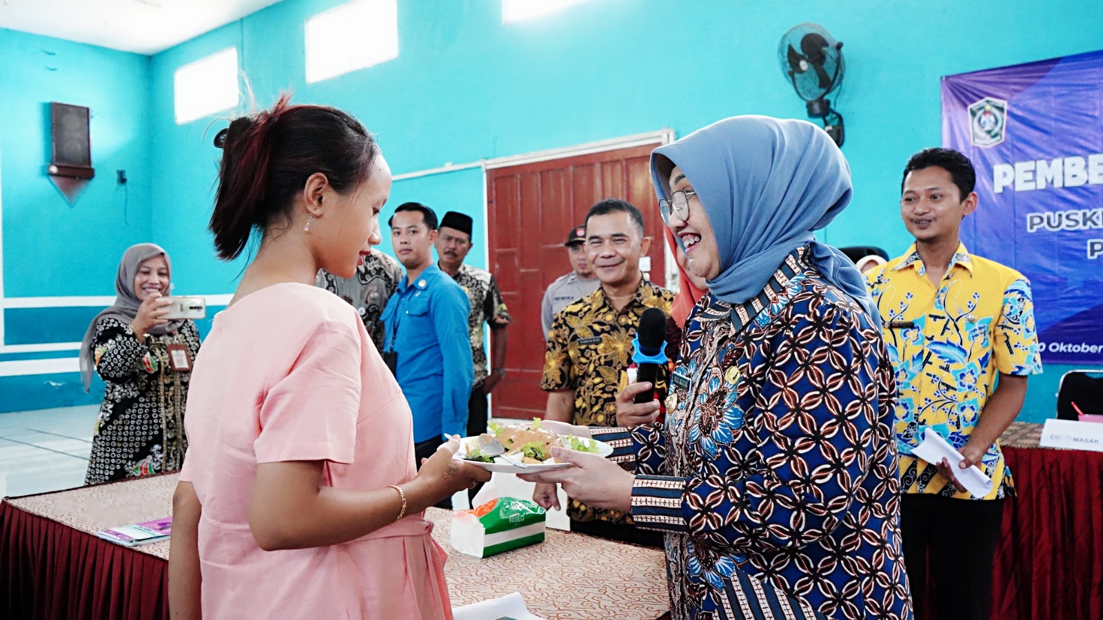 Read more about the article Pemprov DKI Jakarta Luncurkan Program Makan Bergizi Gratis untuk Ibu Hamil dan Menyusui
