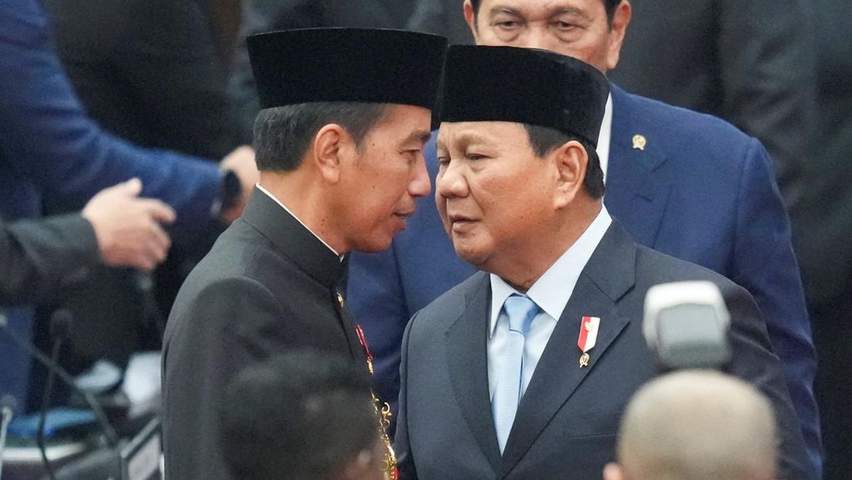 Read more about the article Jokowi Sebut Prabowo Subianto Sebagai Presiden Terkuat di Dunia: Ini Alasan Dibalik Pujian Tersebut