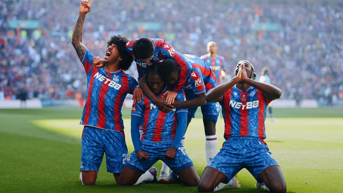 Read more about the article Hasil Crystal Palace vs Manchester City di Final Piala FA 2024/25: Menang 1-0, The Eagles Rebut Trofi Pertama!