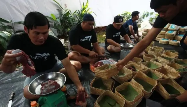 Read more about the article Iduladha 2025 Tanpa Sampah Plastik: KLHK Imbau Gunakan Wadah Ramah Lingkungan