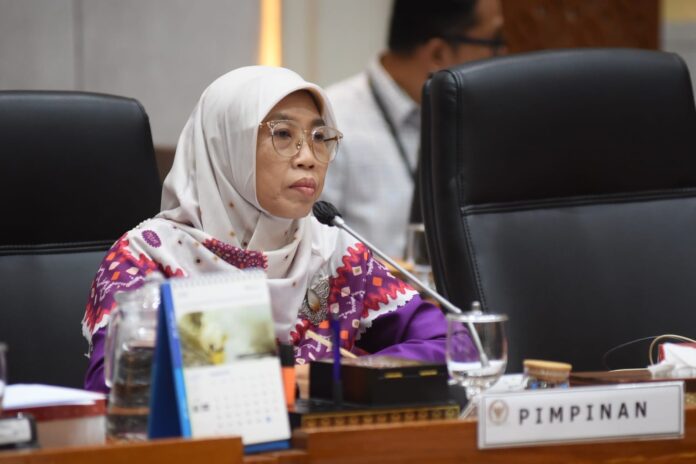Read more about the article COVID-19 Kembali Terdeteksi, DPR Minta Kemenkes dan Rumah Sakit Siaga Total