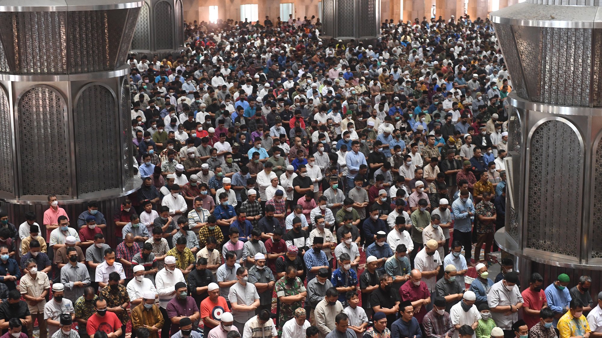 Read more about the article Idul Adha Jatuh di Hari Jumat 2025: Apakah Masih Wajib Shalat Jumat setelah Shalat Ied?