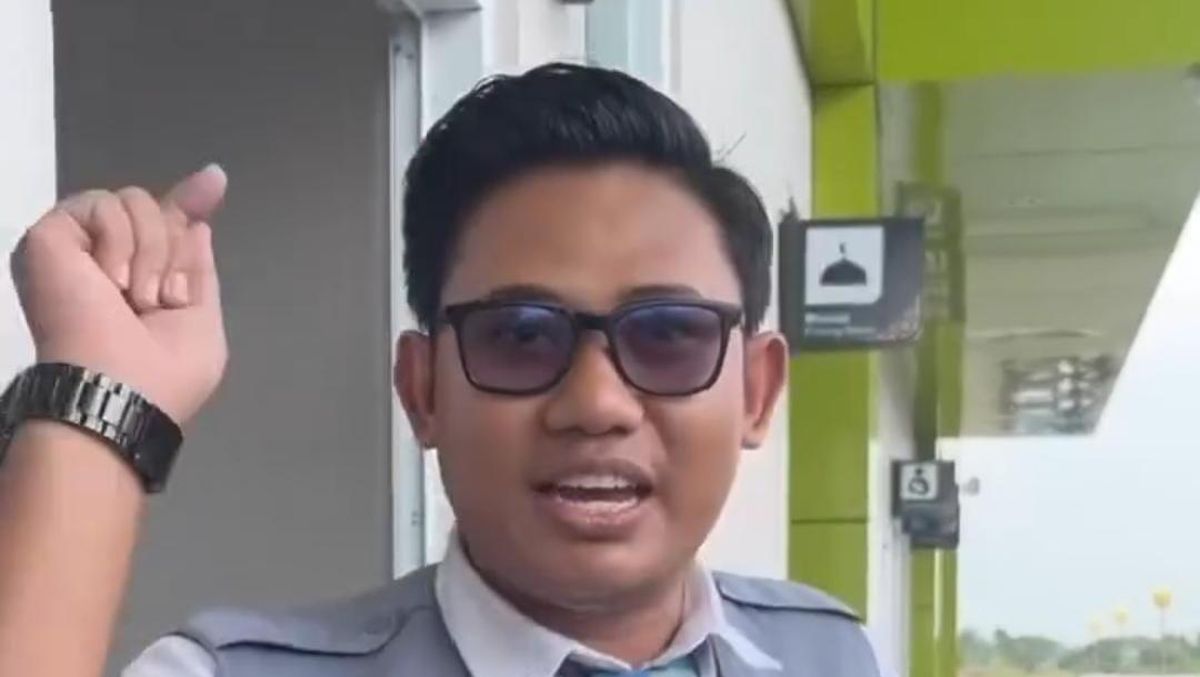 Read more about the article Viral Balita Diminta Diturunkan karena Tak Punya Tiket, BPKA Sulsel: Petugas Bukan dari Internal Kami