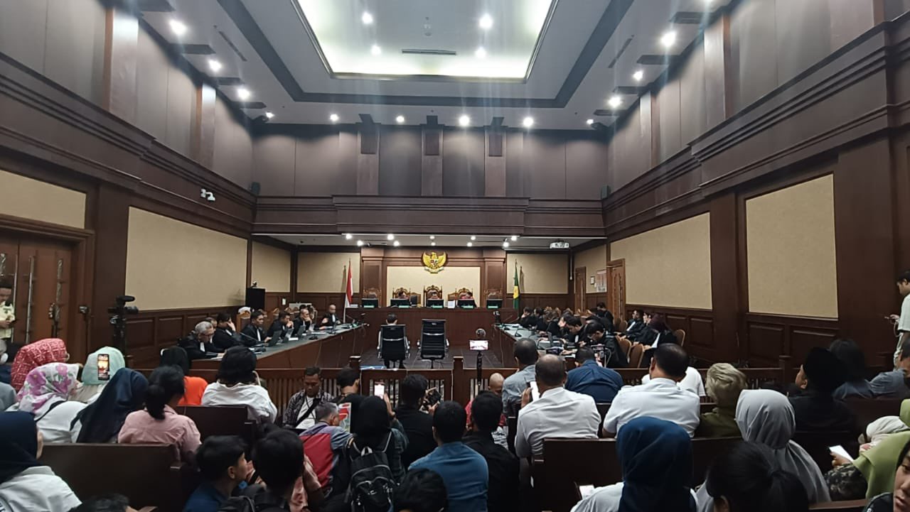 Read more about the article Tom Lembong Dapat Abolisi dan Hasto Dapat Amnesti Dari Presiden Prabowo