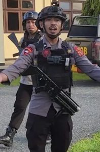 anggota brimob aniaya remaja hingga tewas (1)