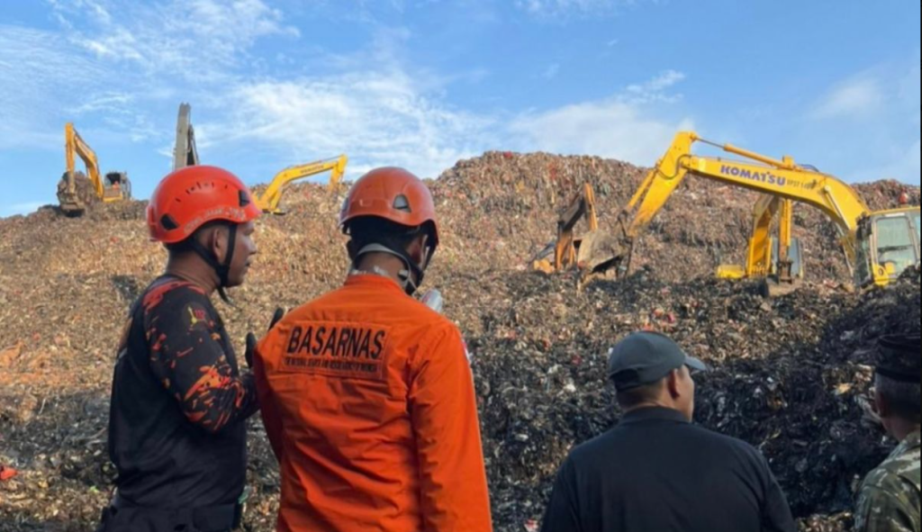 longsor Bantargebang