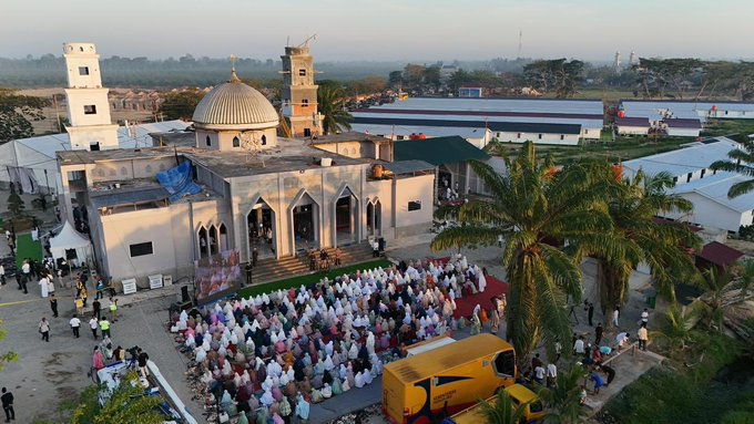 presiden prabowo solat ied di aceh tamiang