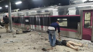Kecelakaan Hebat Antara KRL Bekasi dengan KA Arga Bromo Anggrek di Stasiun Bekasi Timur