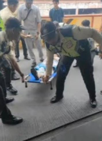 Remaja Perempuan Lompat dari Lantai 5 Gedung SGC Cikarang