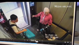Viral Video Orang Tua Aniaya Anak di Lift Malaysia Diduga WNI